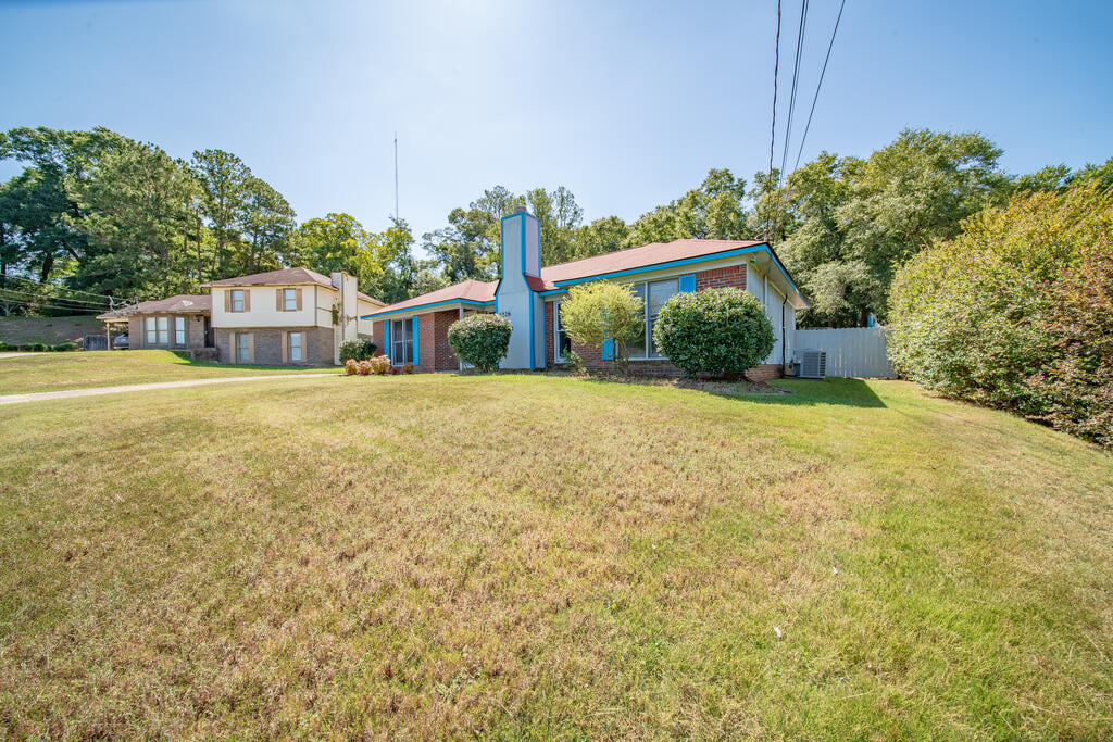 6226 Georgetown Dr, Columbus, GA 31907