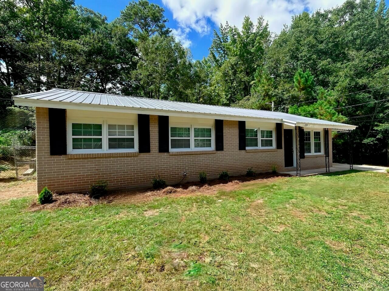 119 Sir Lancelot St, LaGrange, GA 30241