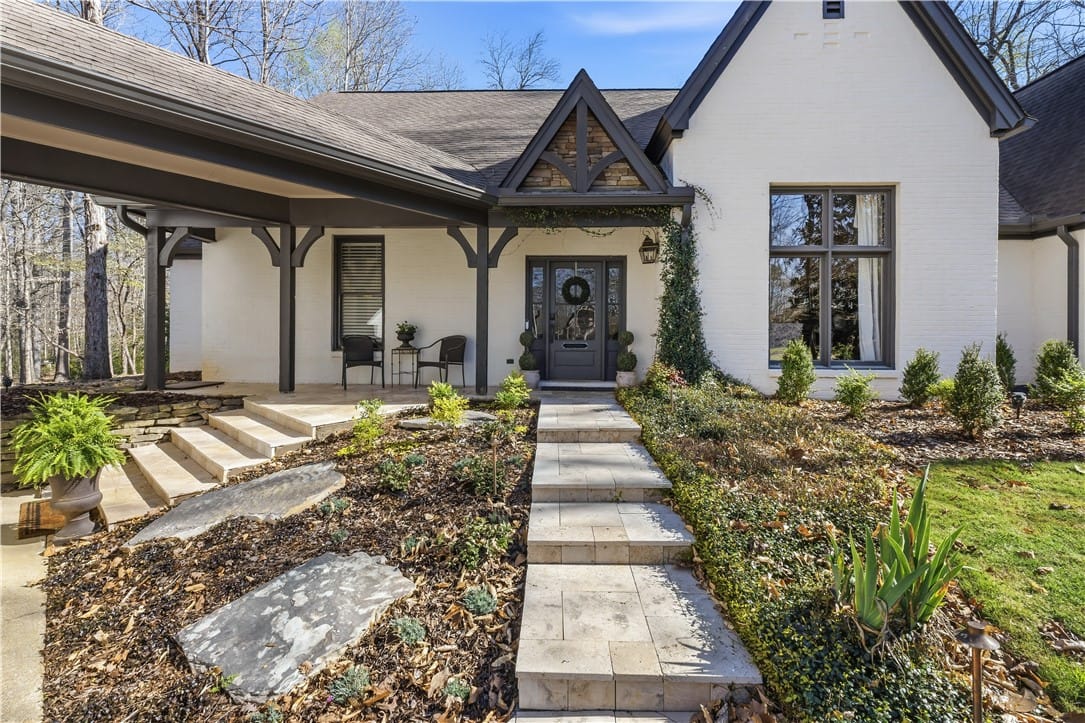 1235 Walker Cir, Auburn, AL 36830, USA — Photo 2