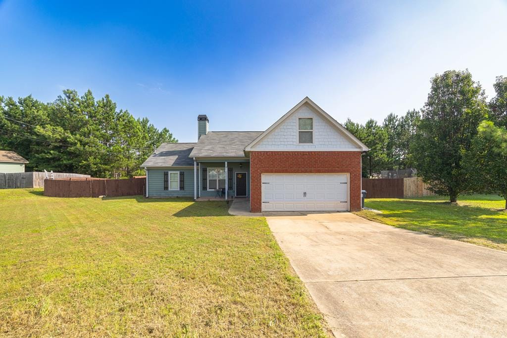 18 Balsa Dr, Phenix City, AL 36869, Main View