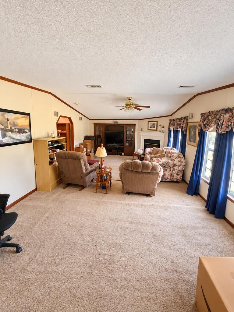 141 Creek Isle Dr, Leesburg, GA 31763