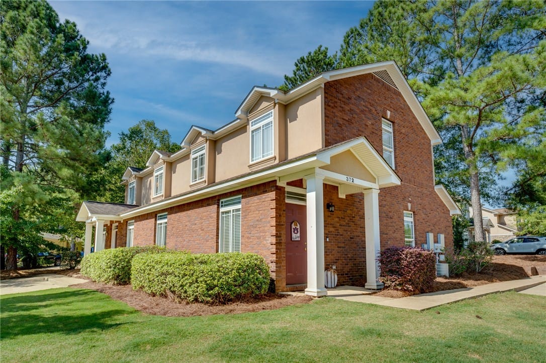372 JACK HAMPTON, Auburn, AL, 36830