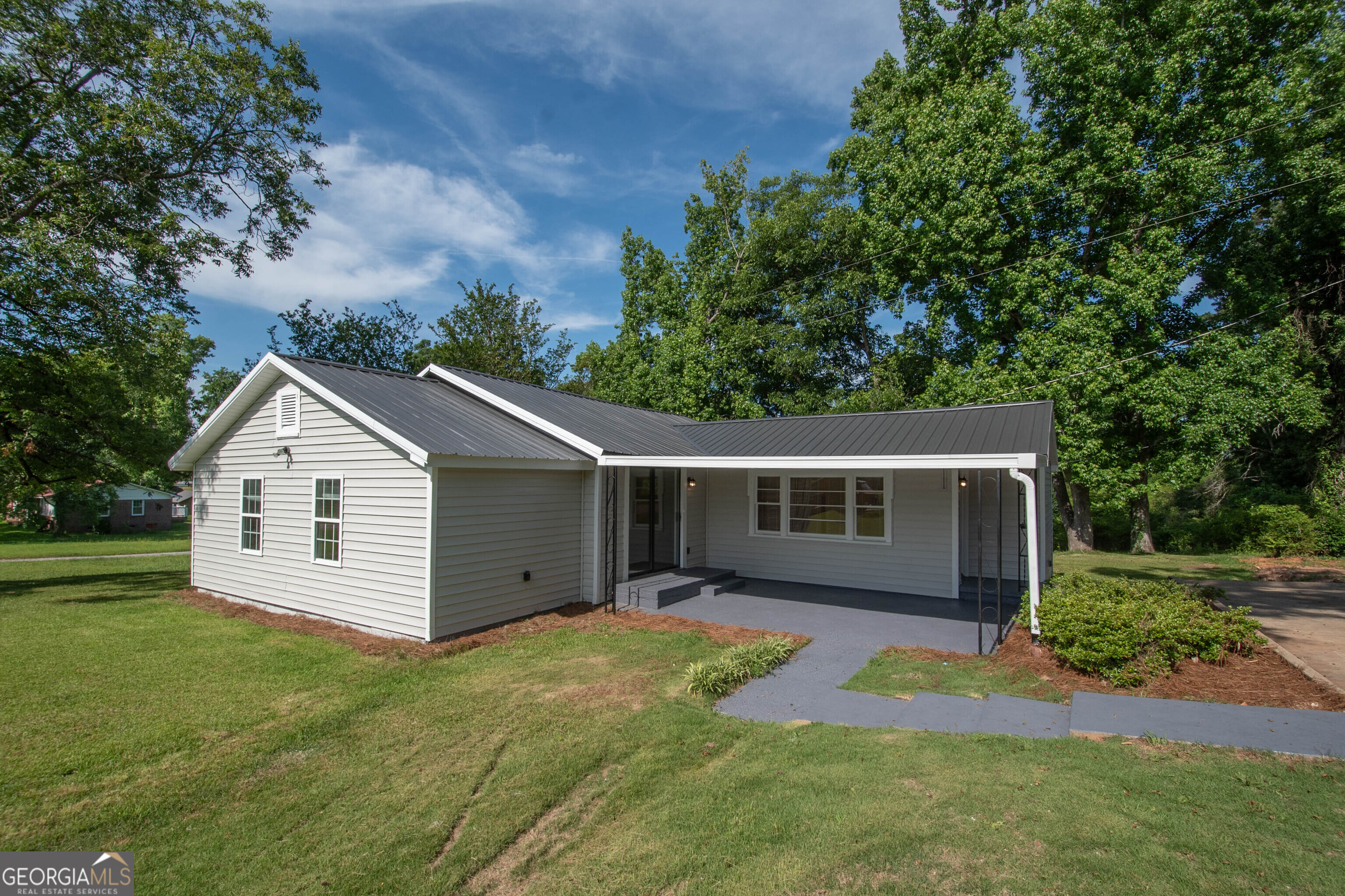 432 Cooley Rd, LaGrange, GA 30241