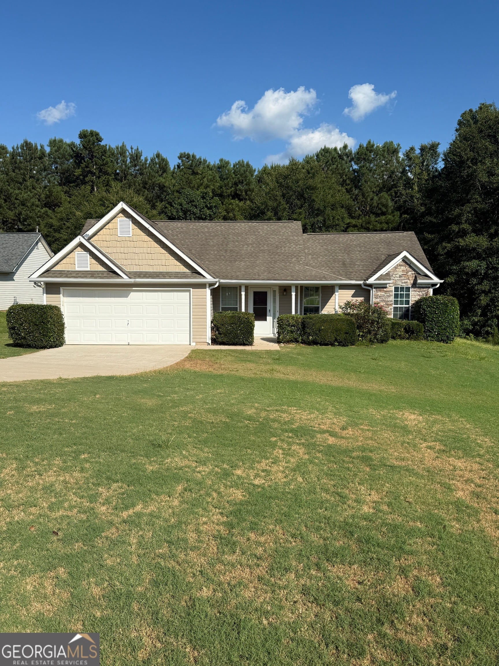 403 Lexington Park Dr, LaGrange, GA 30241
