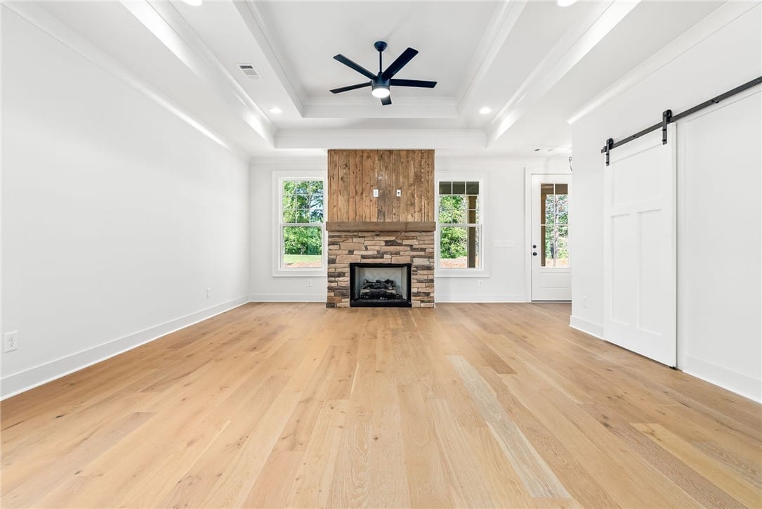 85 Janes Wy, Dadeville, AL 36853, Living Room