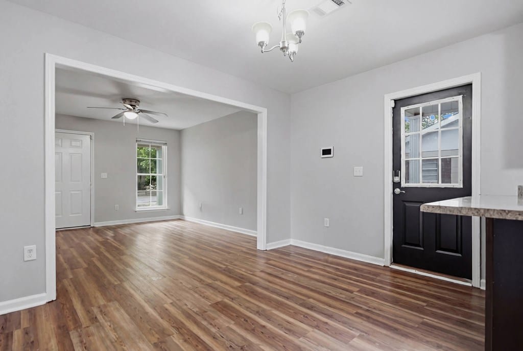 191 Pine Ave N, Leesburg, GA 31763
