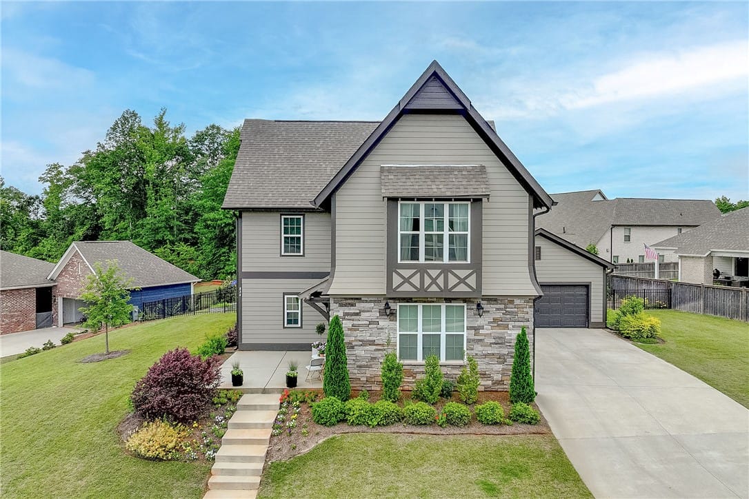 834 Clear Spring Drive, Auburn, AL, 36830