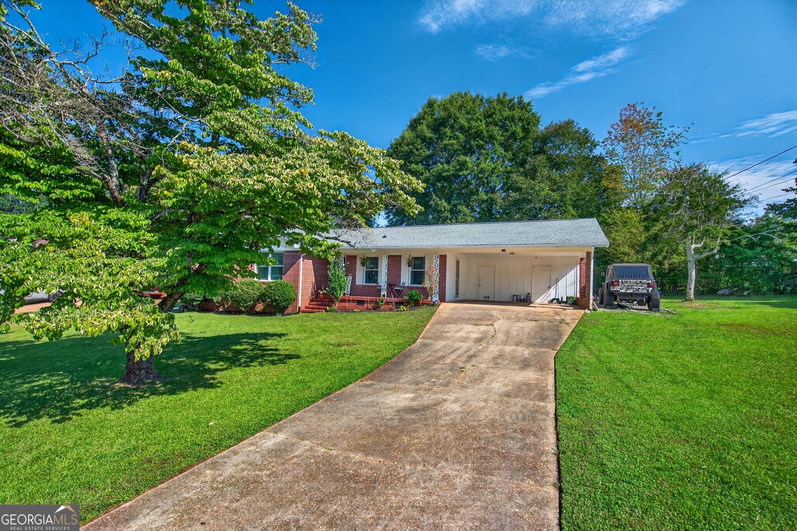 928 Norwood Dr, LaGrange, GA 30240