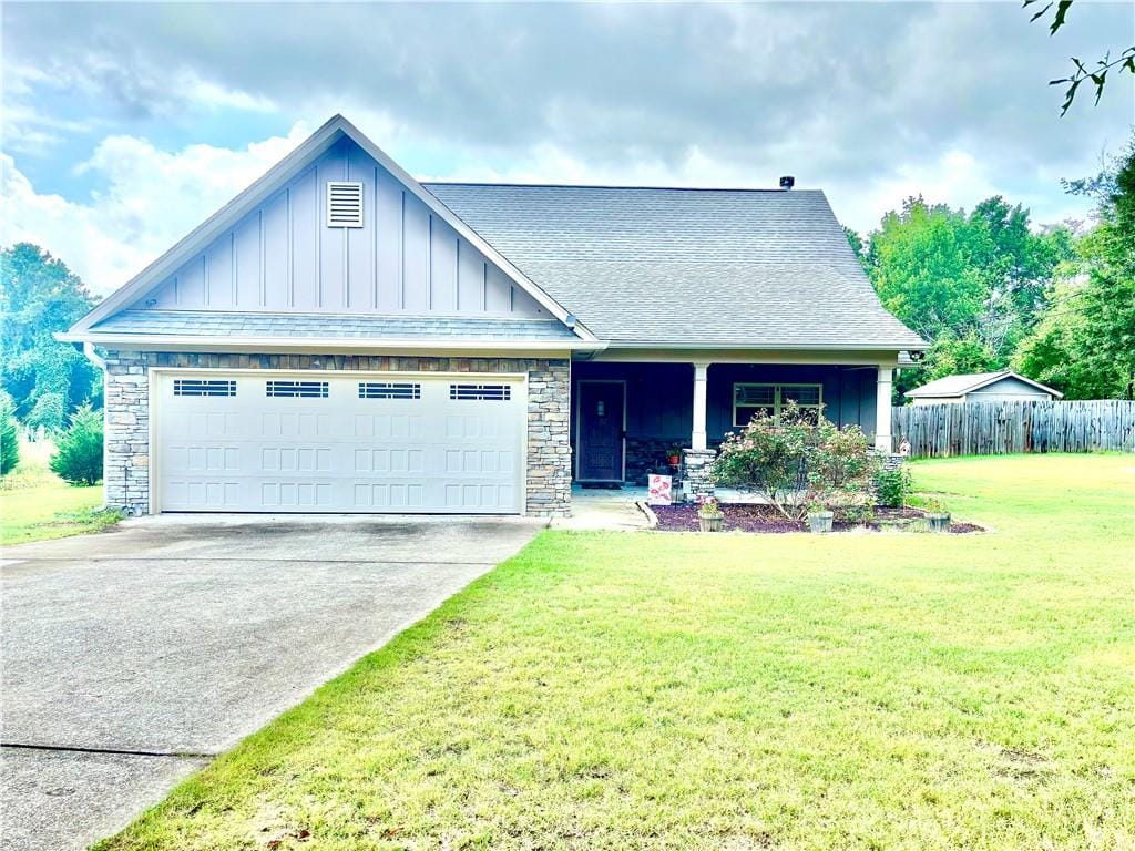 491 Lee Rd 315, Smiths Station, AL 36877