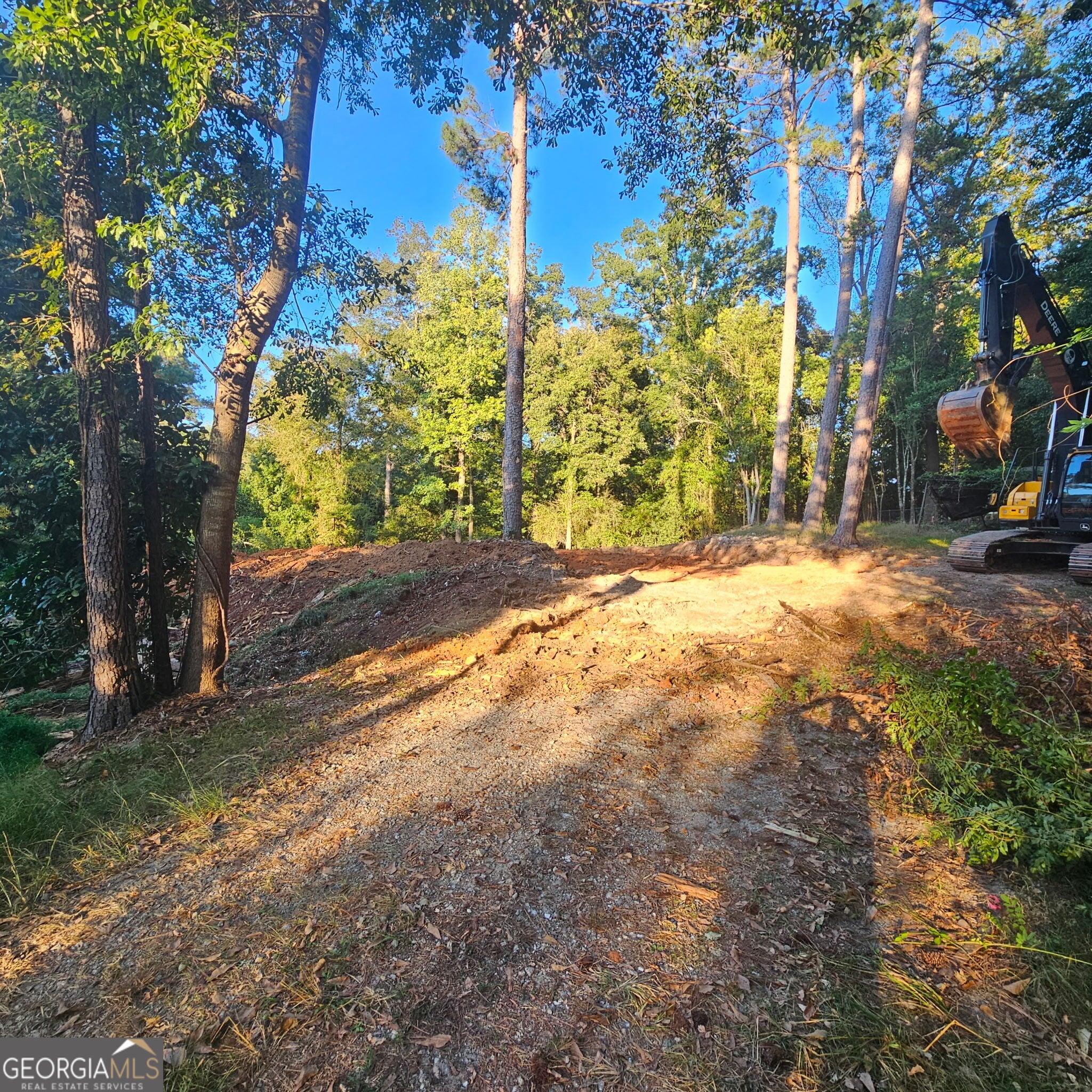 222 Cascade Rd, Columbus, GA 31904