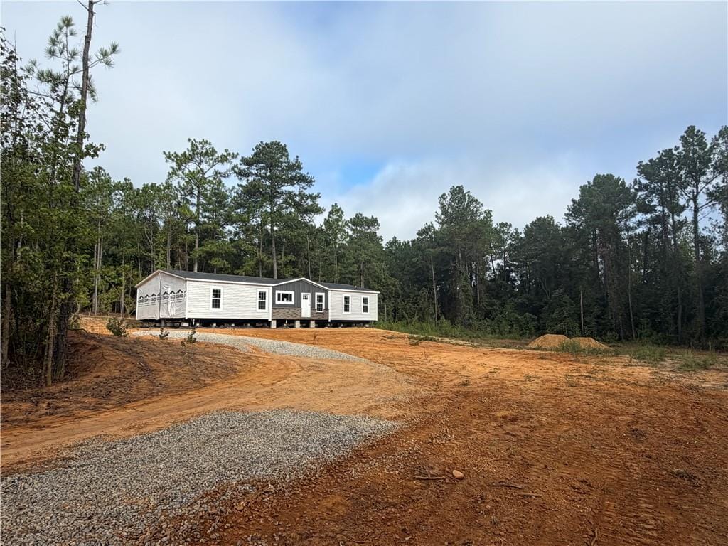 332 Ridge Rd, Seale, AL 36875