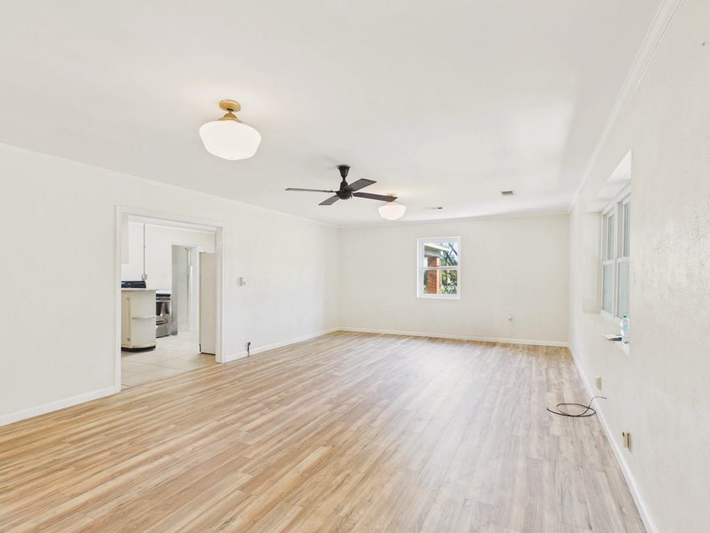 66 Highway 0165, Phenix City, AL, 36869