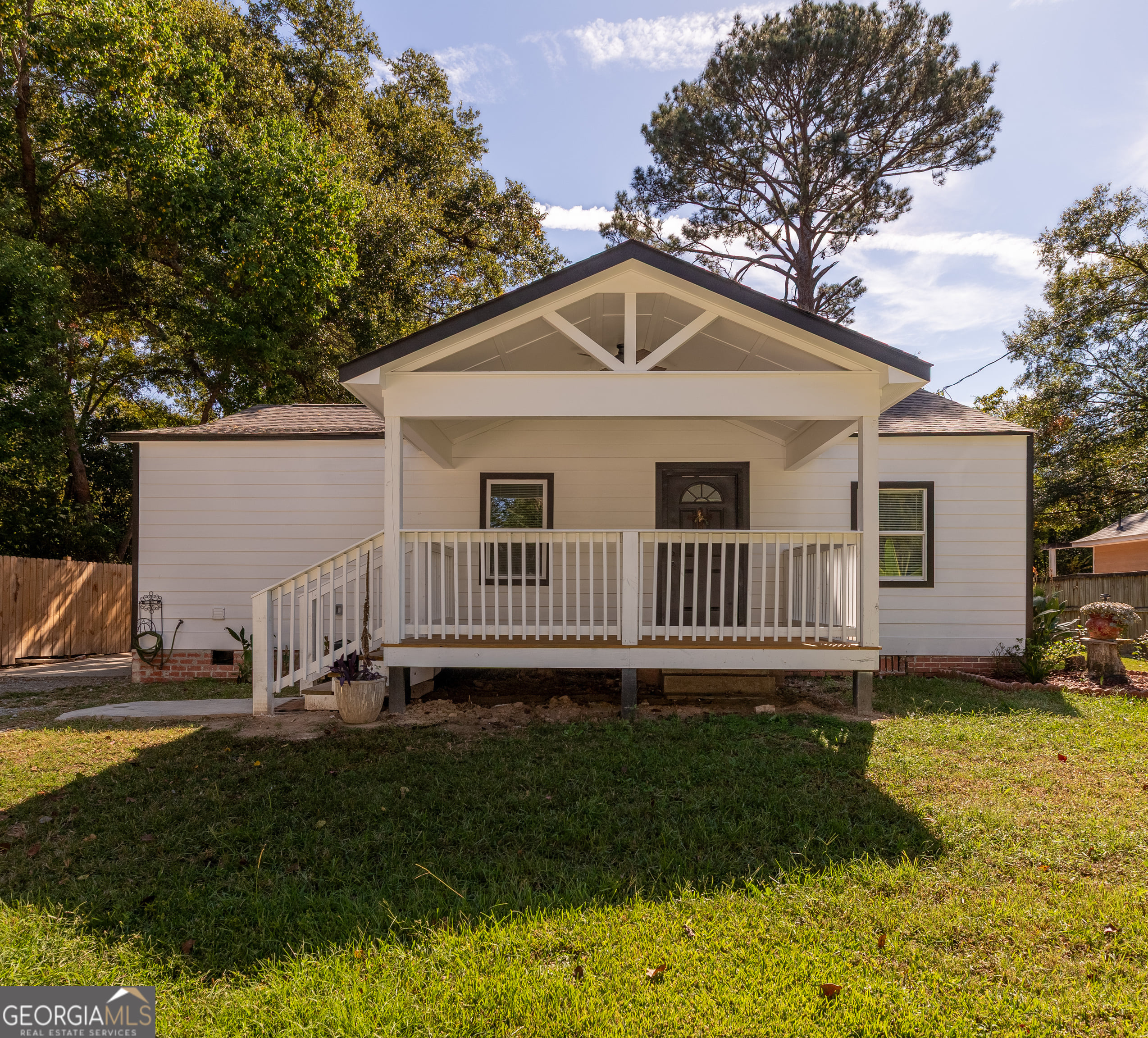 1618 Forestside Dr, Columbus, GA 31907