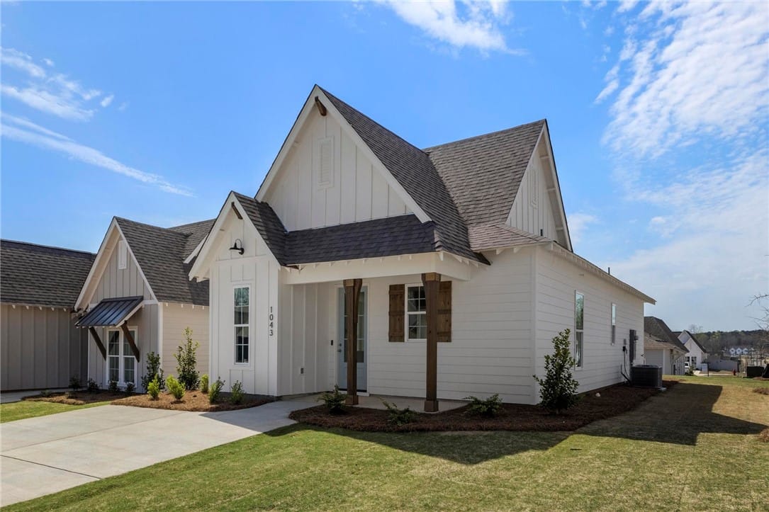 1043 Woodland Circle, Opelika, AL, 36801