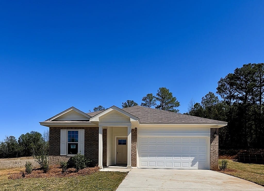 2941 EDITH ANN, Opelika, AL, 36801