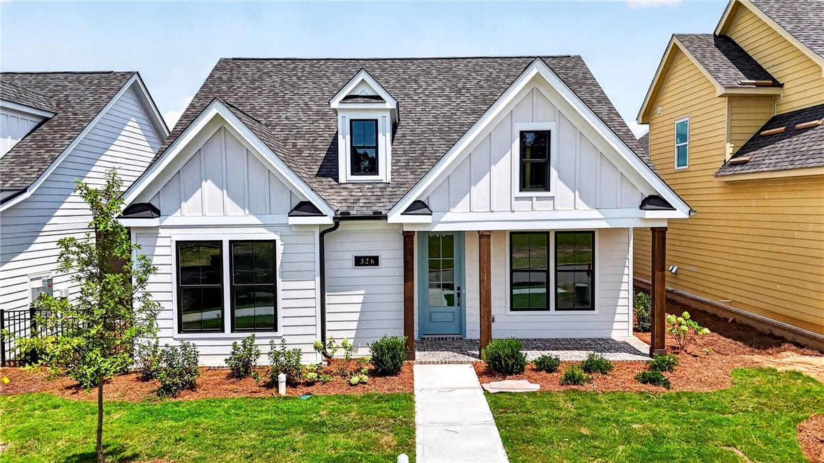 326 Coscoroba Rd, Auburn, AL 36832