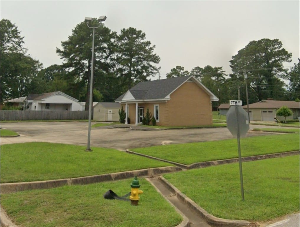 605 CENTRAL, Tallassee, AL, 36078