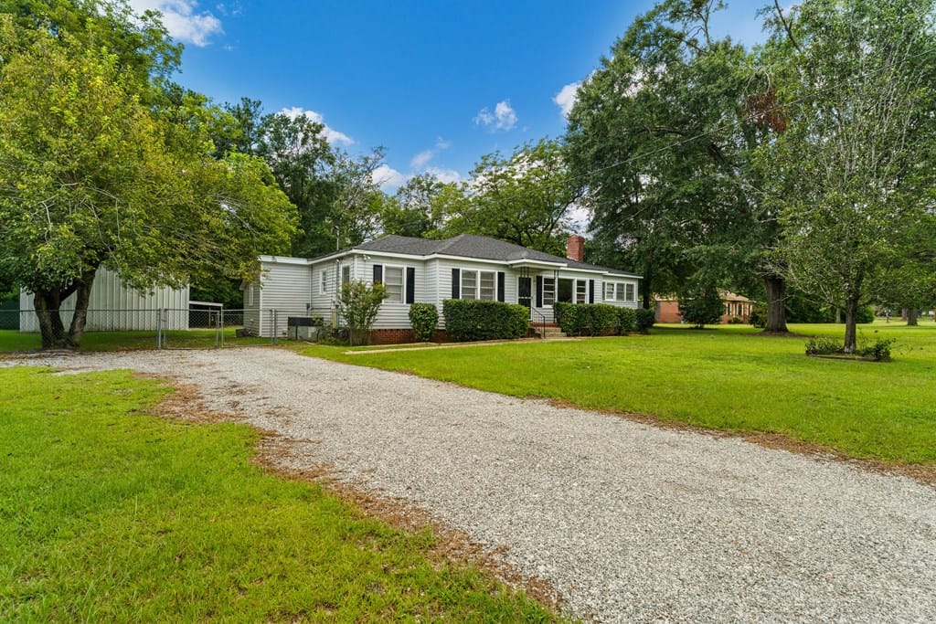 3742 Mulberry Dr, Columbus, GA 31907