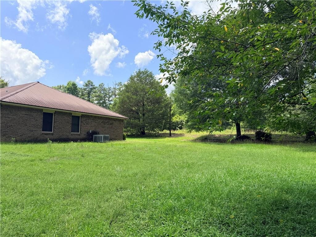 2566 Lamb Rd, Smiths Station, AL 36877