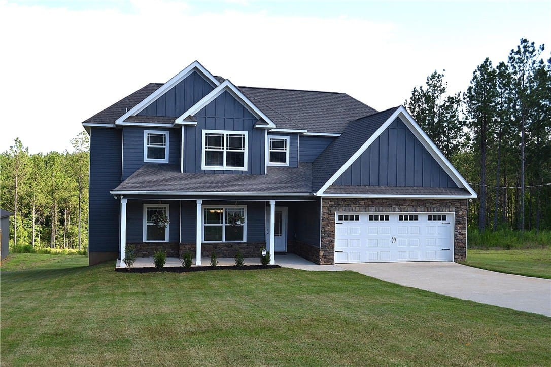 2306 LEE ROAD 330, SMITHS STATION, AL, 36877