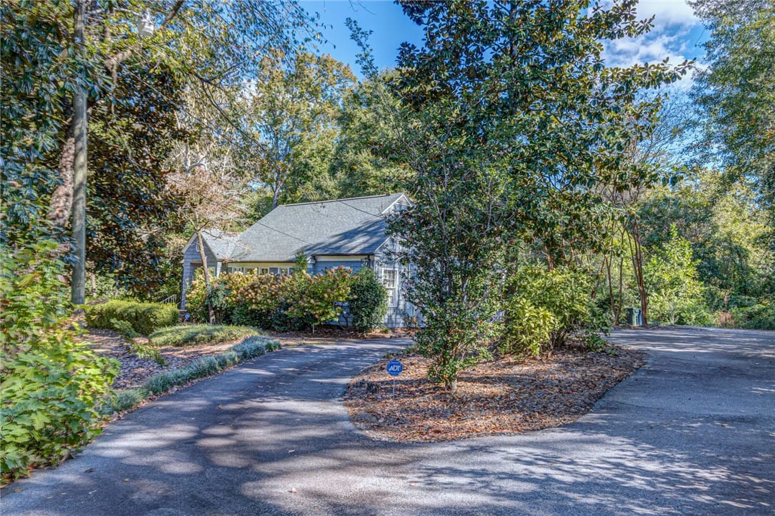 615 COLLEGE, Auburn, AL, 36830 — Photo 2