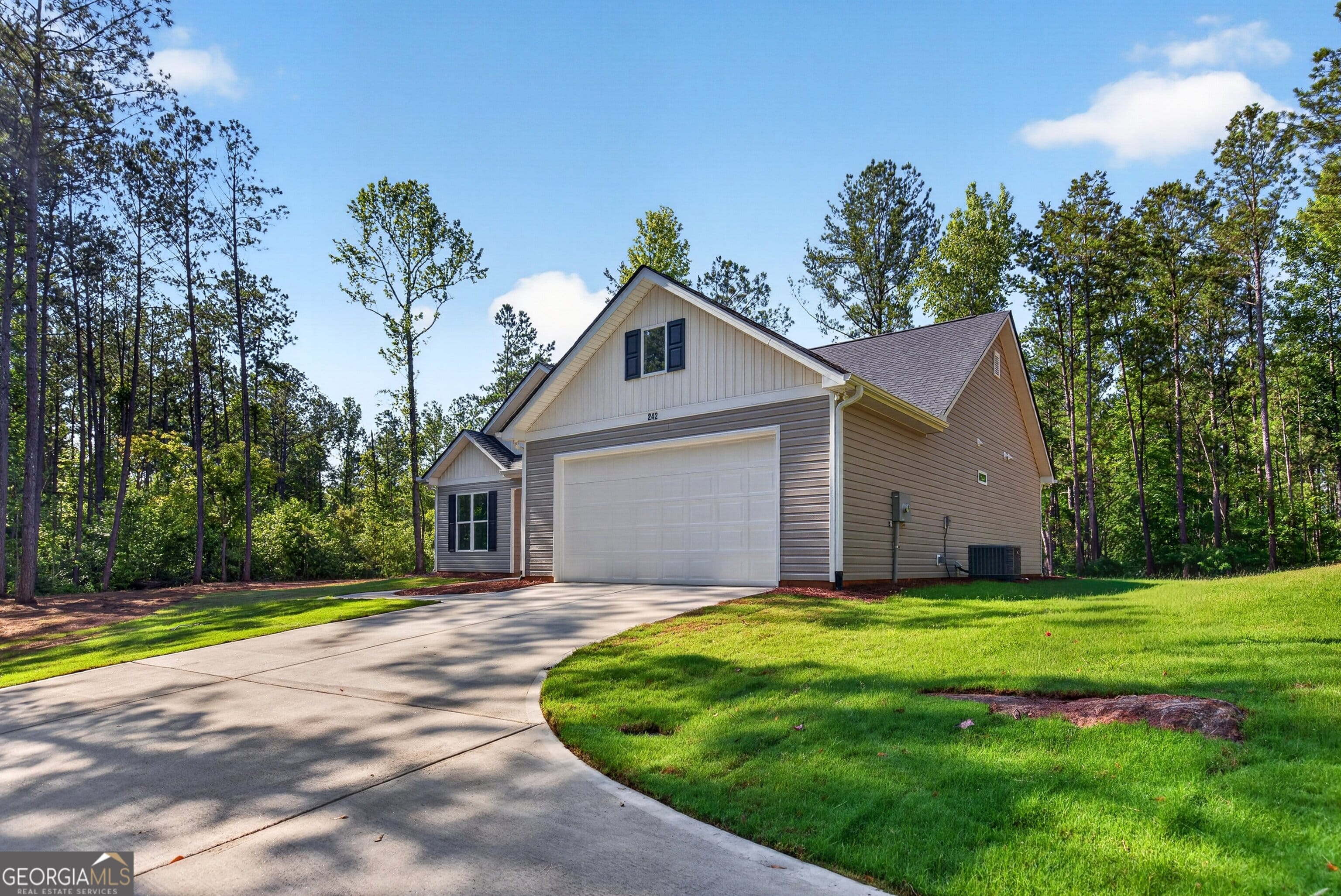 242 Glavine St, Greenville, GA 30222