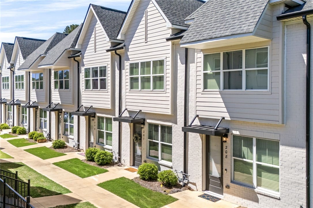 2106 Moores Mill Road #207, Auburn, AL, 36830