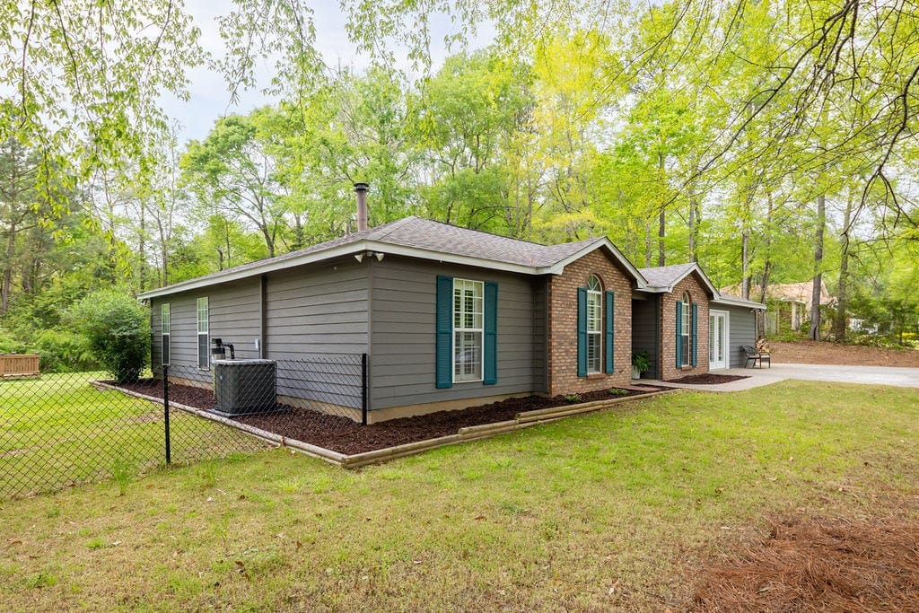 1046 Douglas Drive, Ellerslie, GA, 31807 — Photo 2