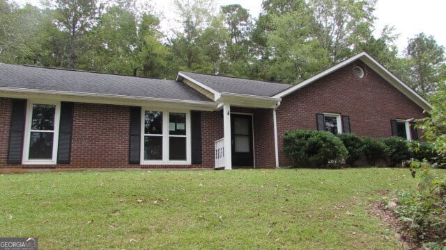 40 River Point Dr, LaGrange, GA 30240