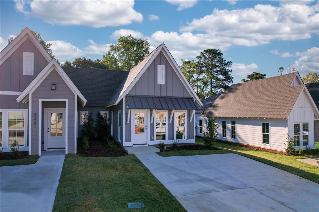 3230 BRADLEY, Auburn, AL, 36830 — Photo 2