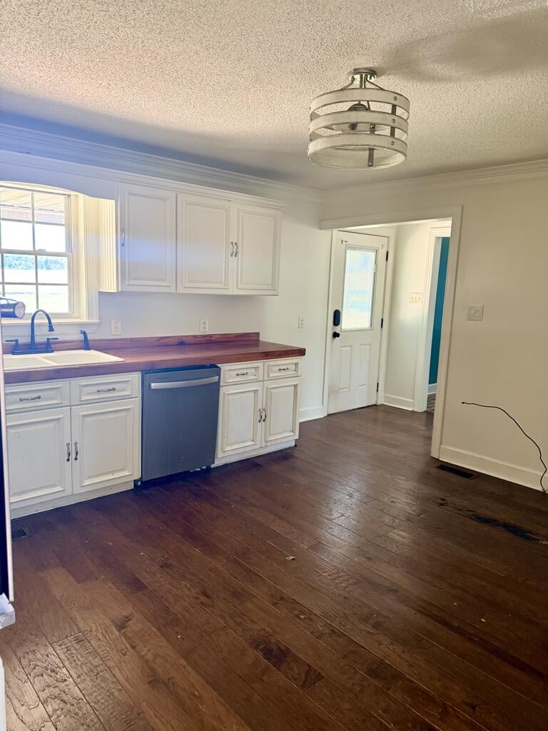 163 N Gregory St, Sale City, GA 31784