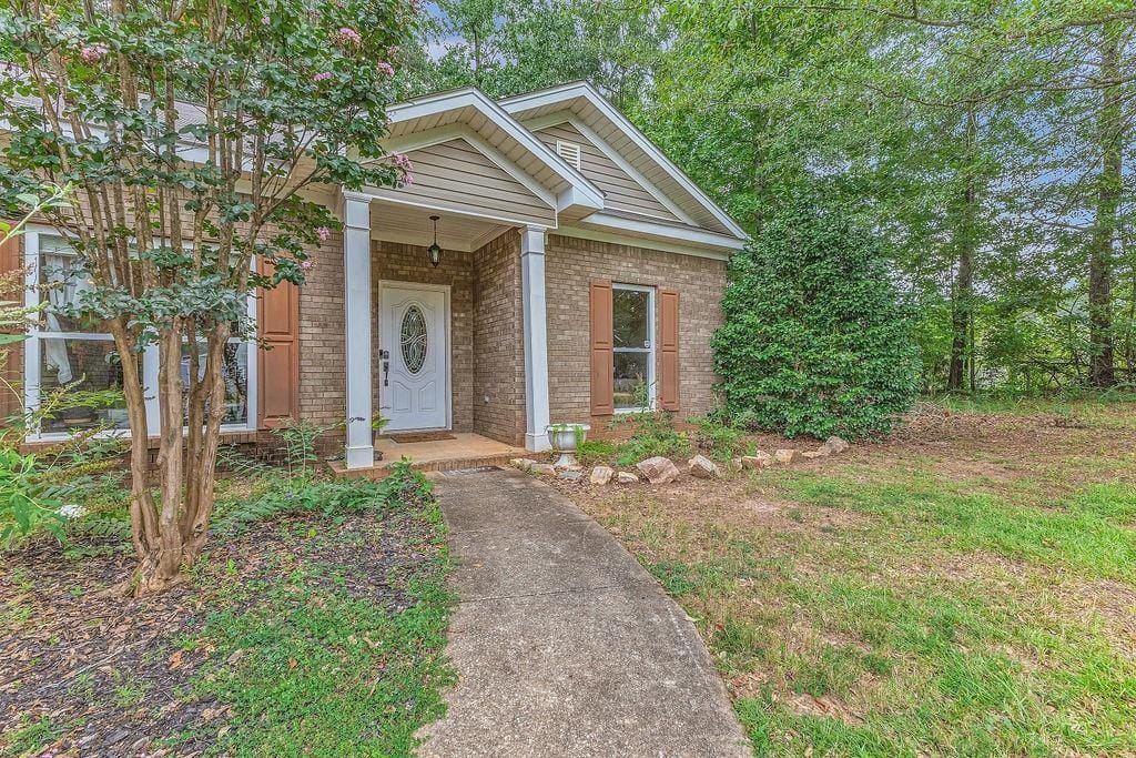 1914 Creekstone Drive, Opelika, AL, 36804