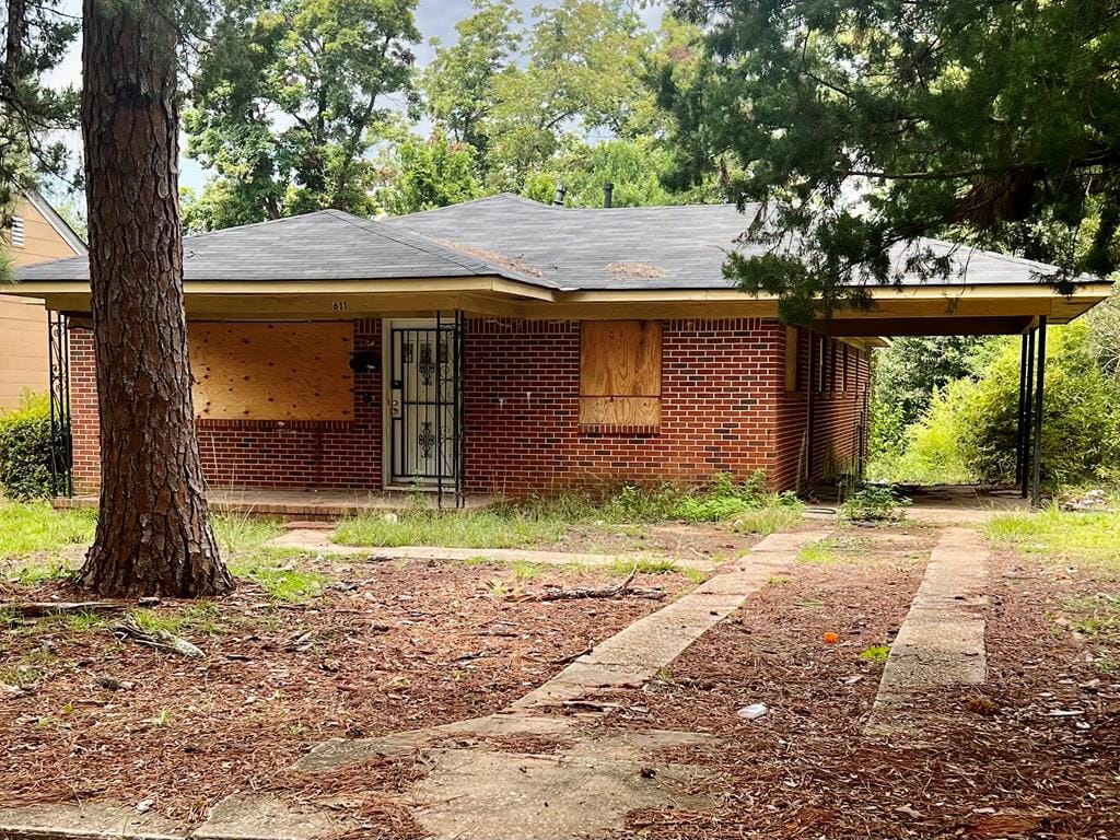 611 Whitney, Albany, GA, 31701