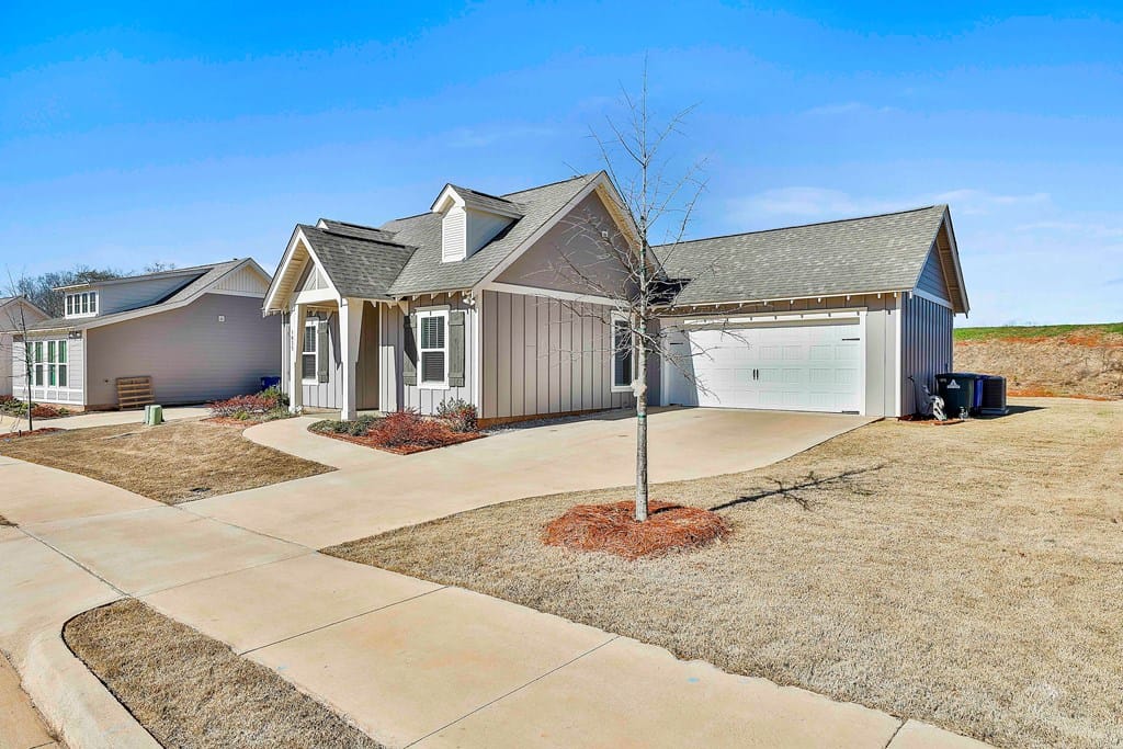 1825 Woodward Oaks Trail, Auburn, AL, 36860 — Photo 3