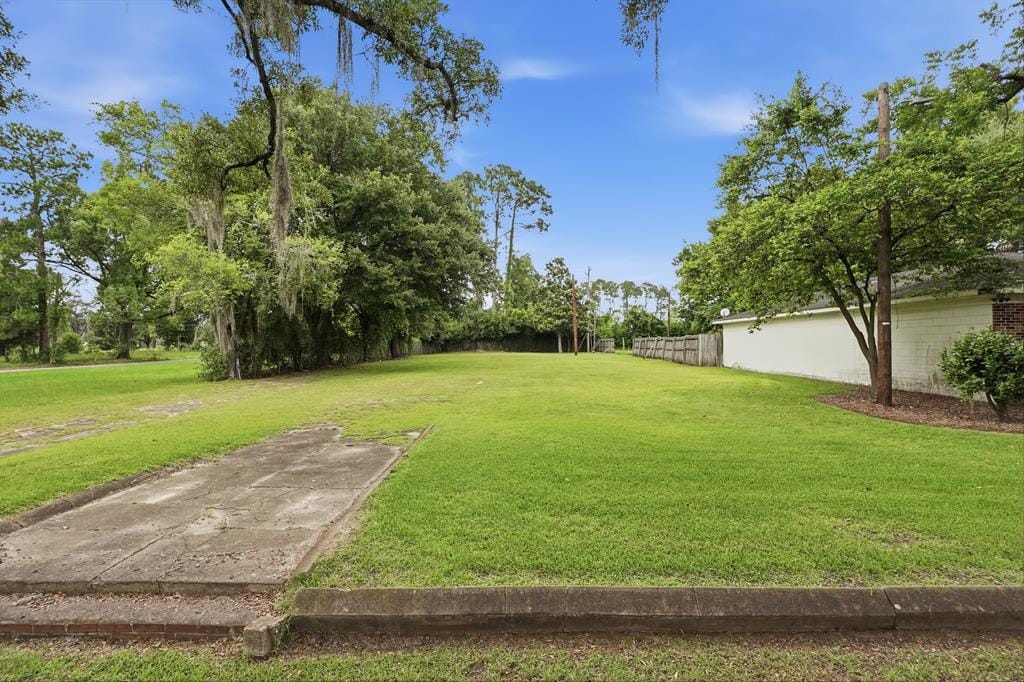 419 W Society Ave, Albany, GA 31701