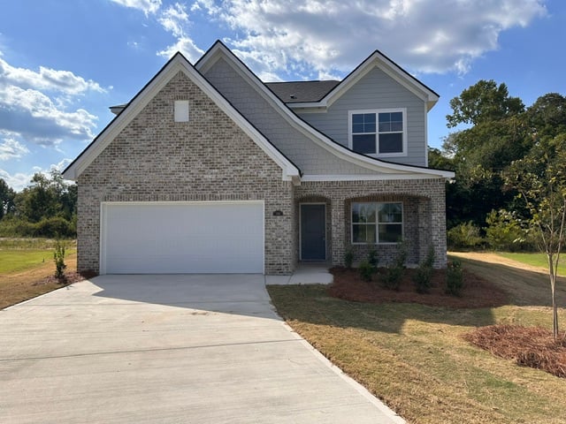 359 BLACK OAK, Smiths Station, AL, 36877