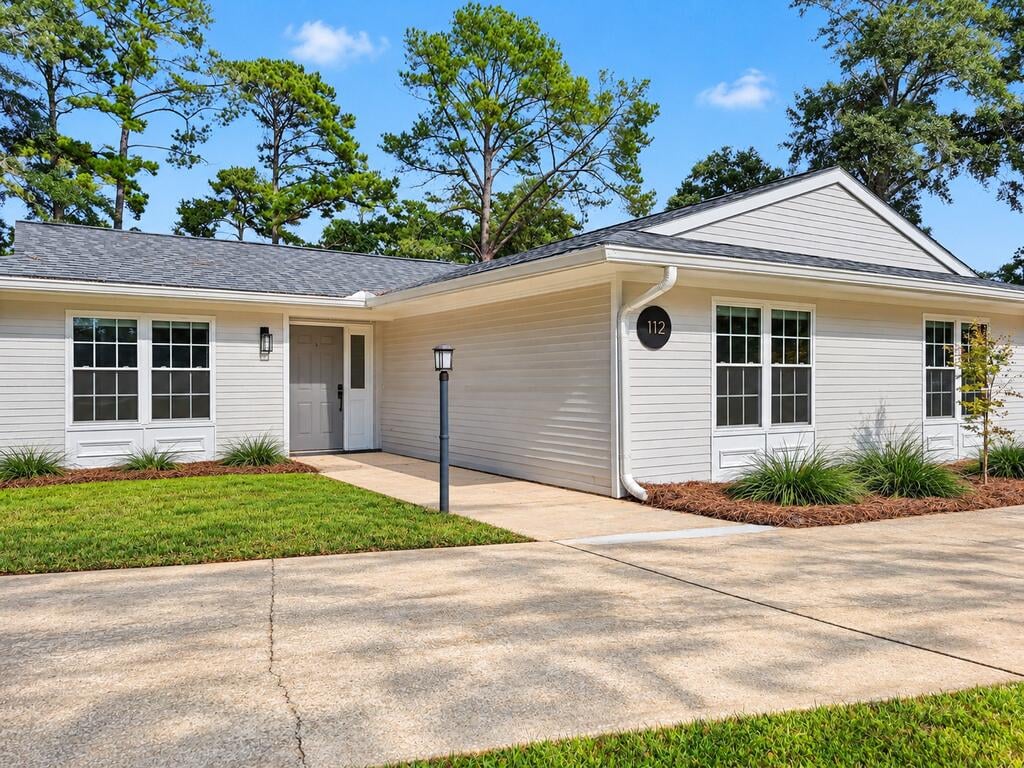 112 Tocaste Ln, Albany, GA 31707