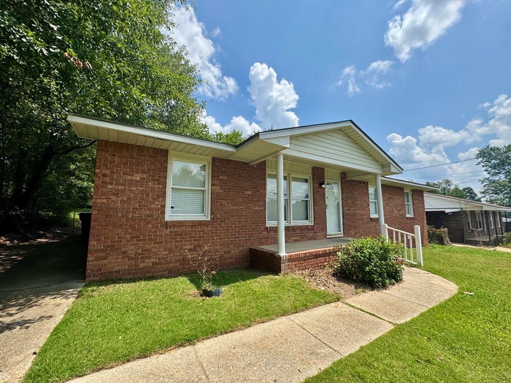6031 Cordova Rd, Columbus, GA 31907