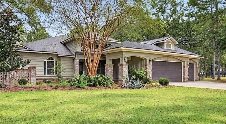 1804 River Pointe Dr, Albany, GA 31701