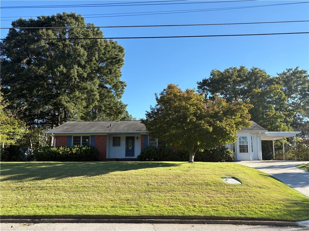 209 Etowah Ave, Opelika, AL 36801