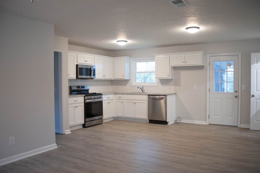 6534 Moon Circle, Columbus, GA, 31909-3221 — Photo 3