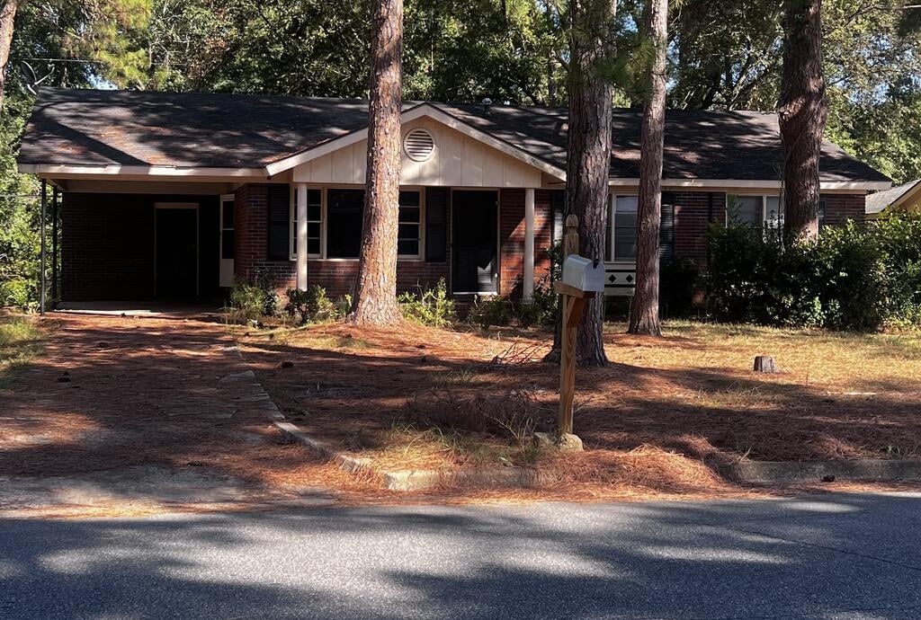 2016 Evergreen Drive, Albany, GA, 31721