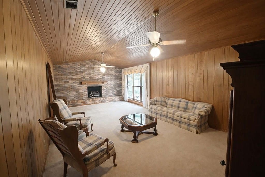 34 Briar Pl, Ellaville, GA 31806