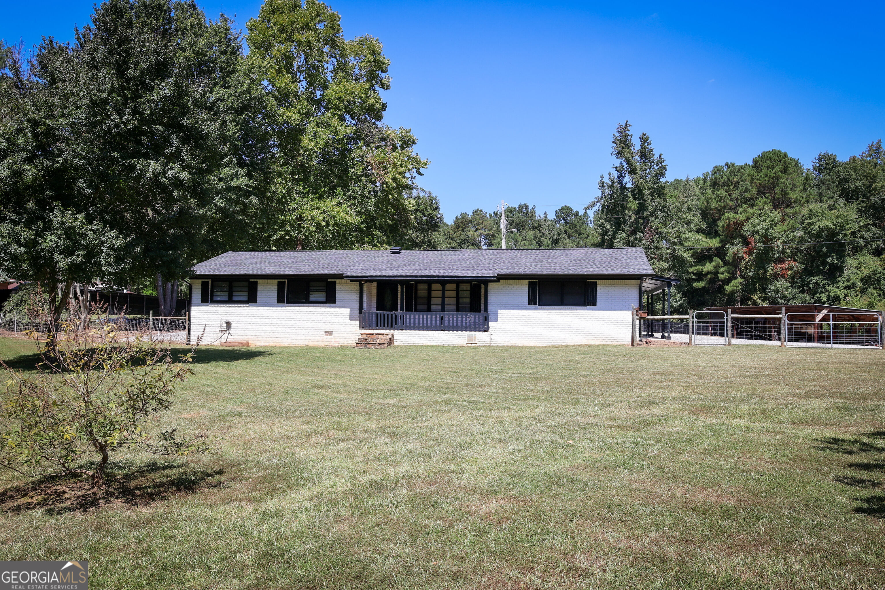 1965 Bethlehem Church Rd, Grantville, GA 30220