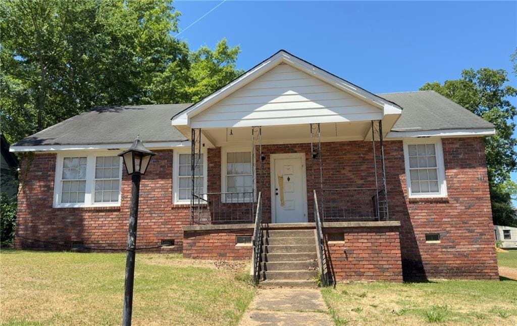308 S 11TH AVE, Lanett, AL, 36863 — Photo 1