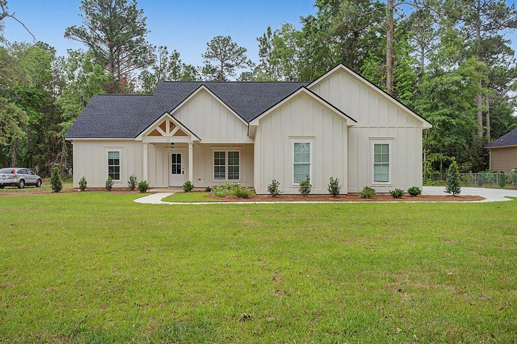 113 Tybee Ln, Leesburg, GA 31763