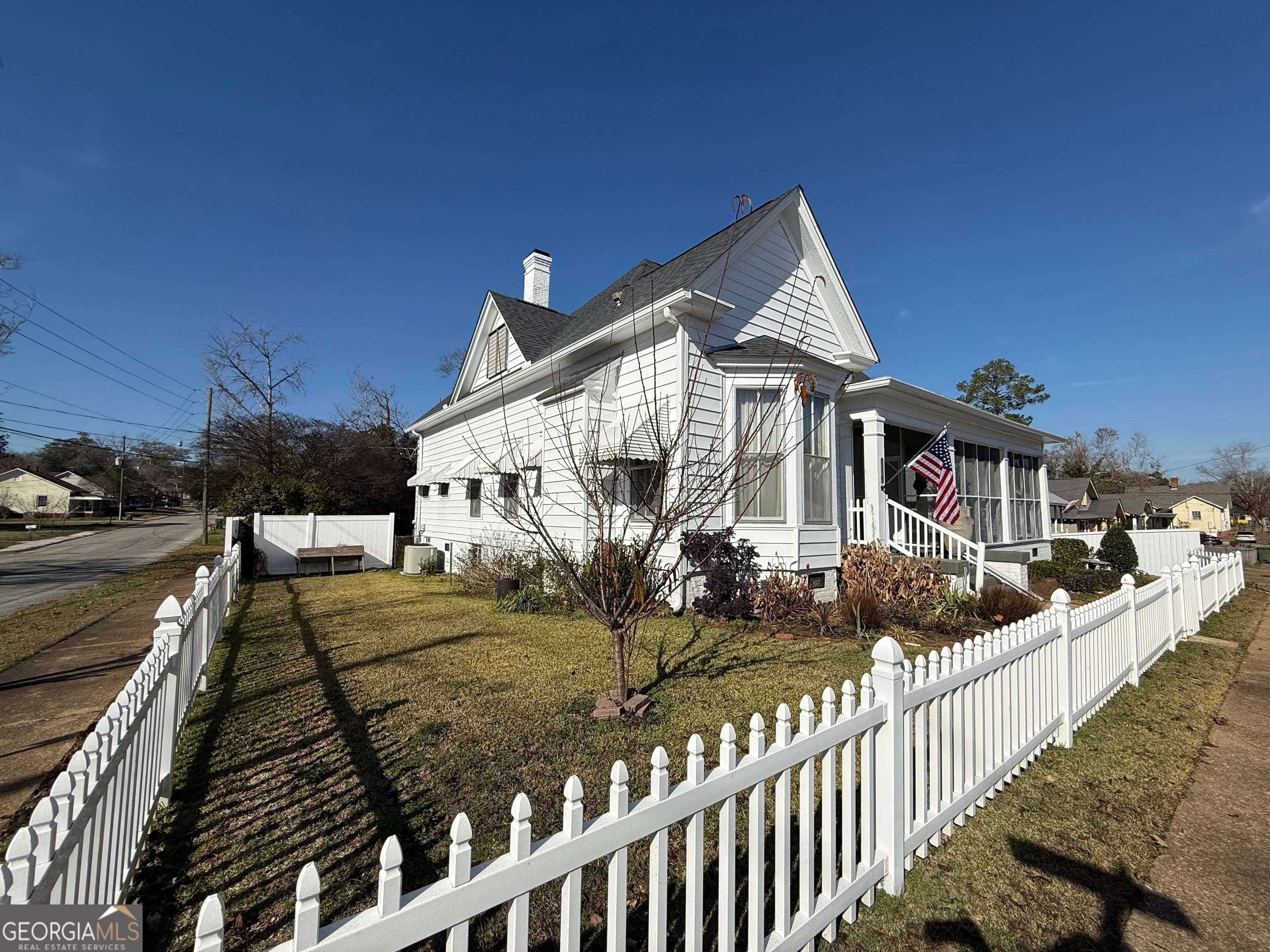 314 S 6th Ave, Lanett, AL 36863