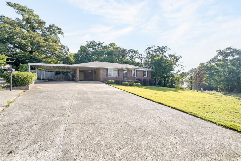 2500 Summerville Rd, Phenix City, AL 36867
