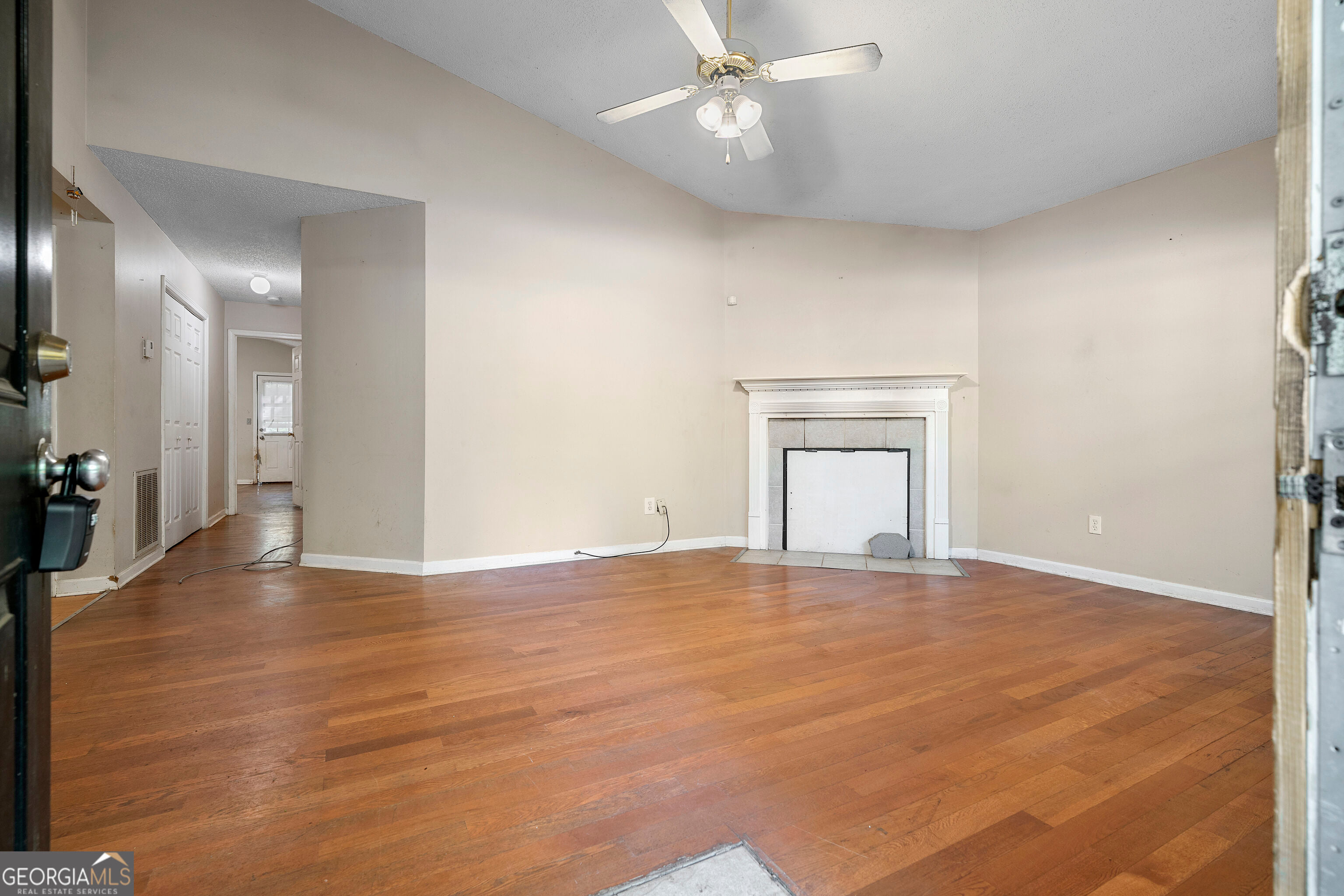 2633 GA-54, Moreland, GA 30259, USA