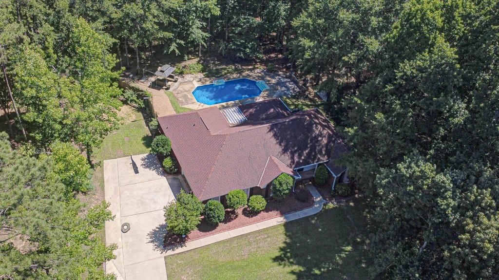 80 Kristi Lynns Ct, Midland, GA 31820